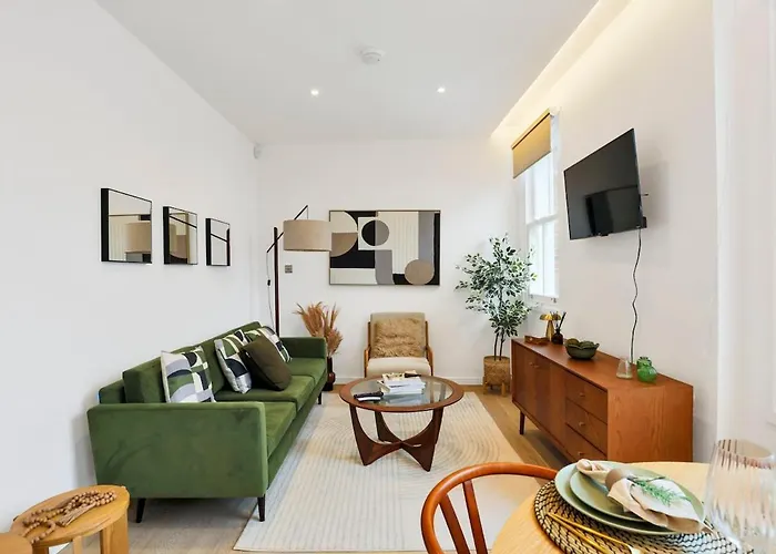 New Apartment In Kensington -2 Bedrooms 2 Baths