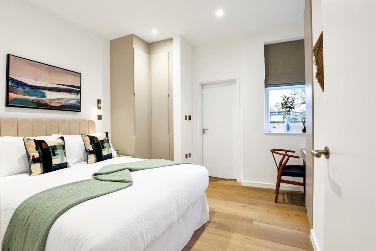 New In Kensington -2 Bedrooms 2 Baths Appartamento *